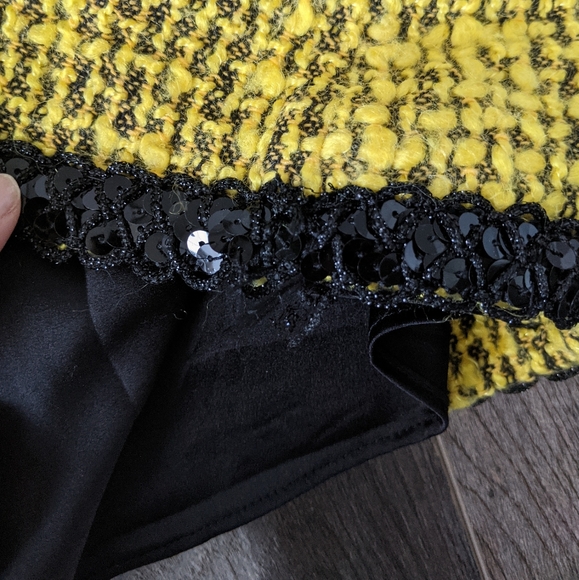 Alice + Olivia Sunshine Yellow Wool Mini Skirt - Picture 5 of 7